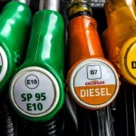 2213974-le-diesel-plus-cher-que-lessence-dans-de-nombreuses-stations-web-tete-0302418432724