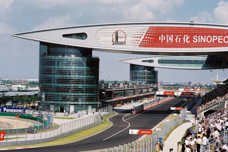 Grand Prix de Chine de F1: étincelles, course sprint… Ce qu’il faut retenir de ce début du week-end 